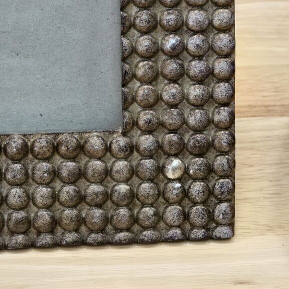 SIXTREES Metal Picture Frame 3D Bubbles for 4x6 Photo - Picture 8 of 10